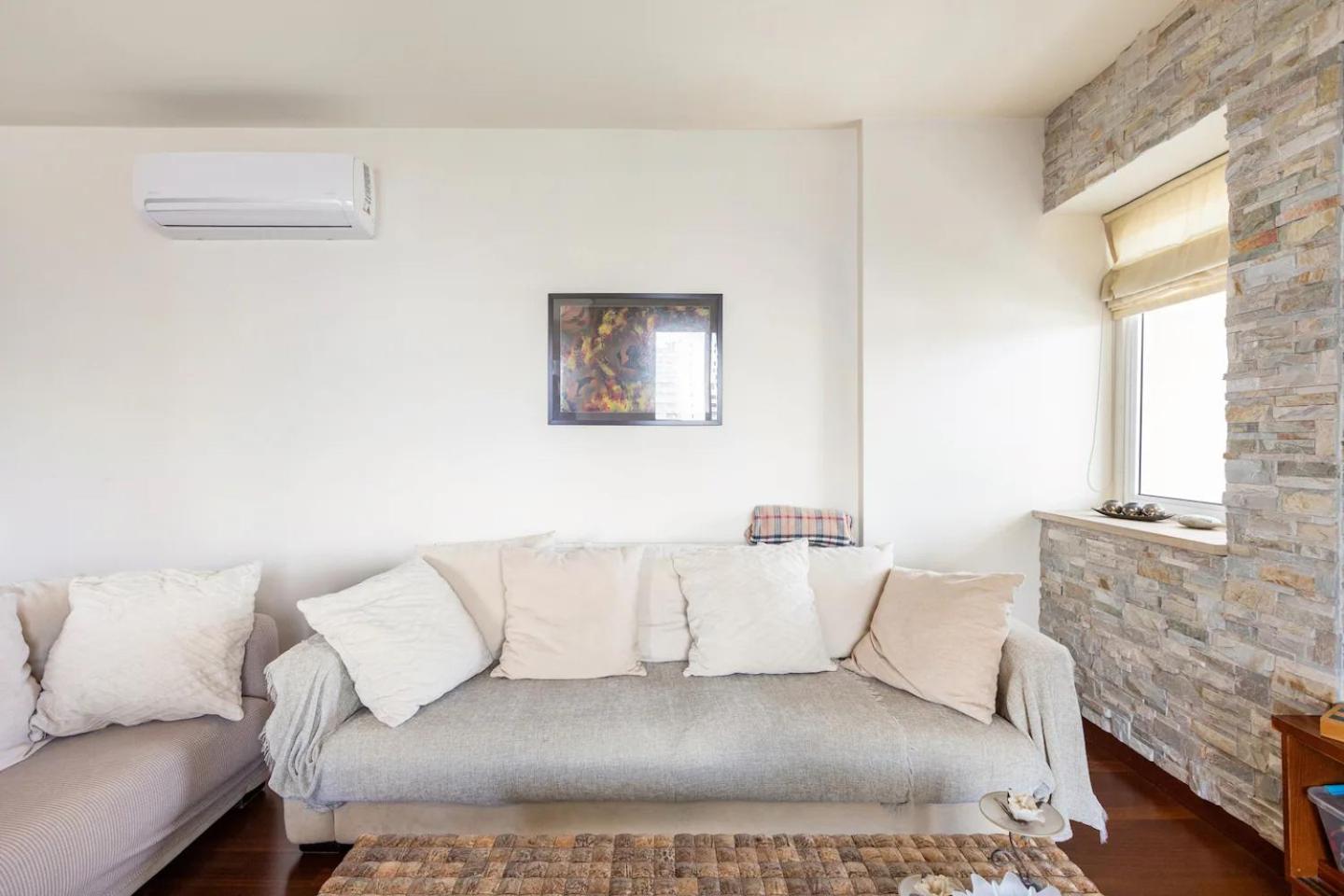Warm Residence In The Heart Of The City Center - Balcony & View Nicosia Exterior photo
